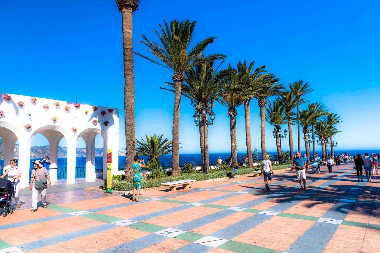 Nerja Center Apartment With Sea View ภายนอก รูปภาพ